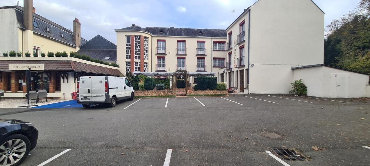 Logis Hotel Saint-Hubert Кур-Шеверни Экстерьер фото